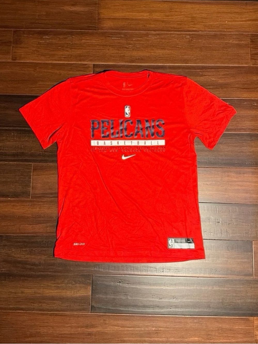 NikeβNew Orleans Pelicans Shirt
